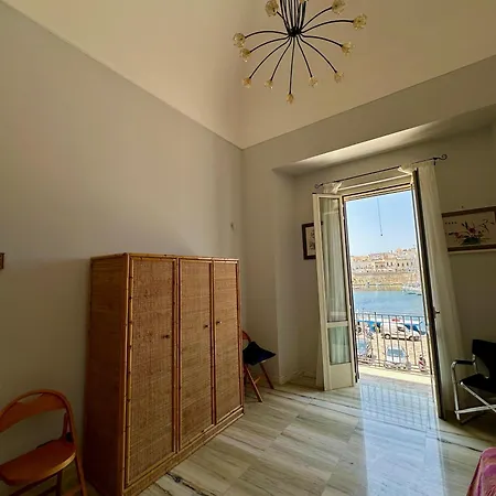Holiday home Canneto Luxury *
